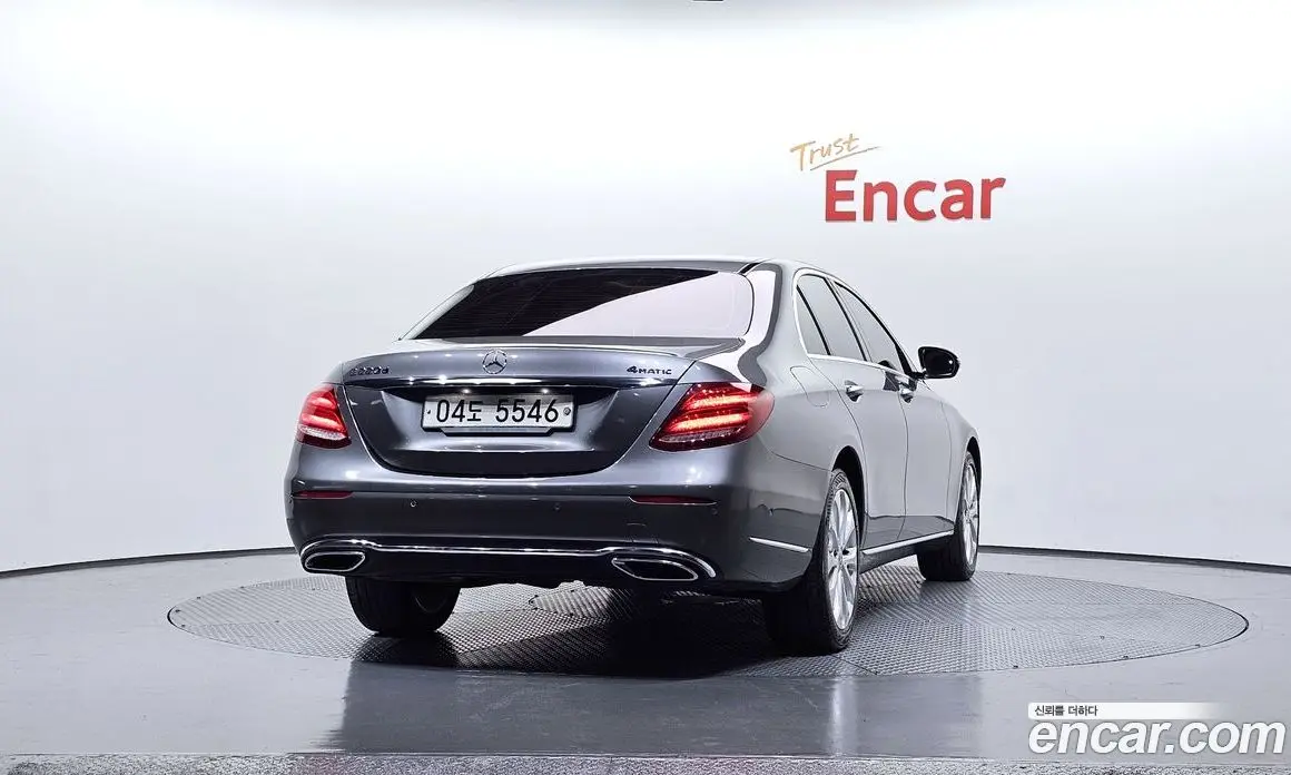 Mercedes-Benz E-Class 2018 1.9 автомат (гидро), фото 4