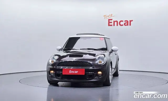 Mini Cooper 2013 1.6 автомат (гидро), миниатюра 3