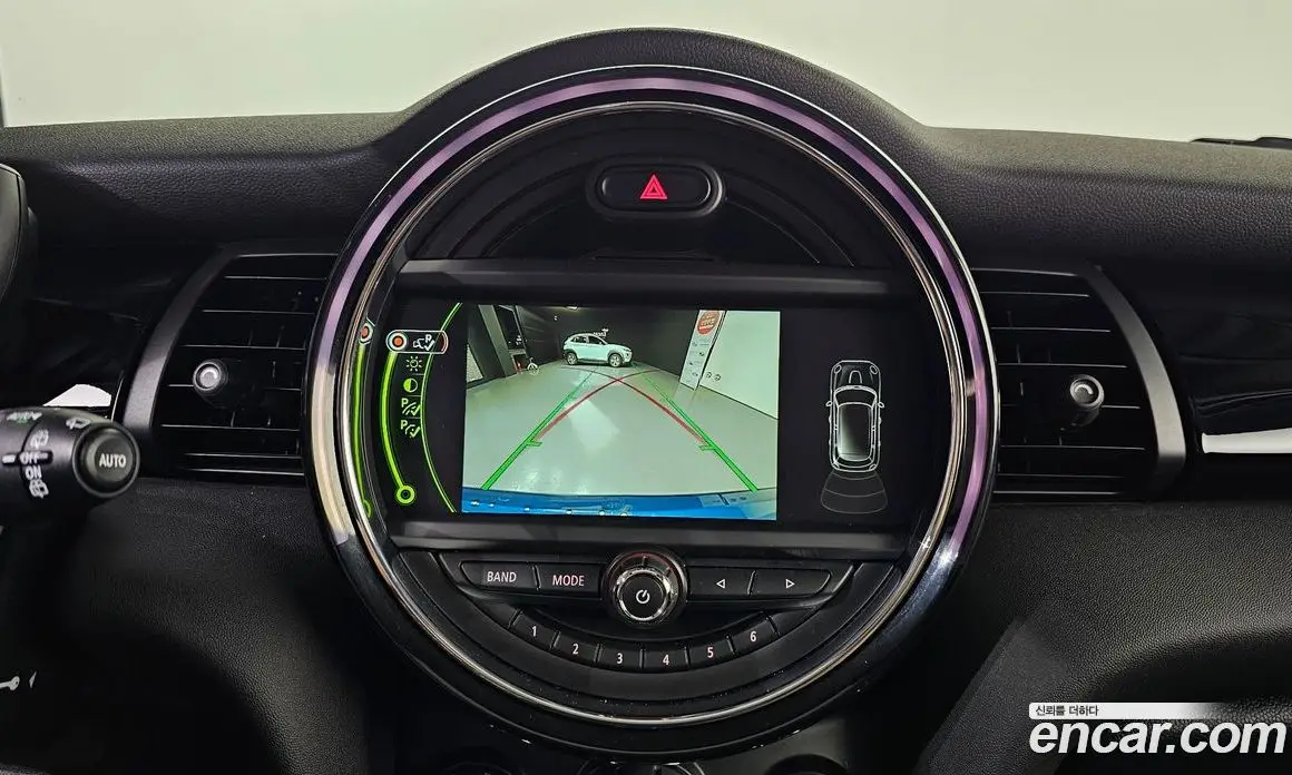 Mini Cooper 2016 1.5 автомат (гидро), фото 17