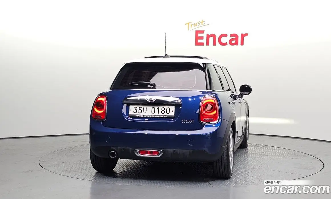 Mini Cooper 2016 1.5 автомат (гидро), фото 4