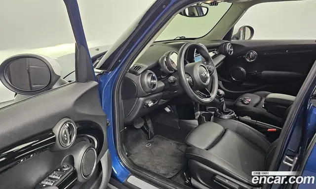 Mini Cooper 2016 1.5 автомат (гидро), миниатюра 10