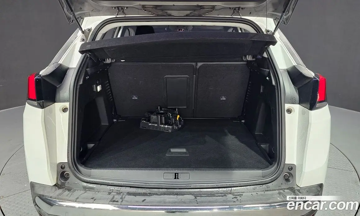 Peugeot 3008 2017 1.6 автомат (гидро), фото 20