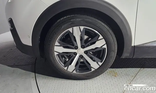 Peugeot 3008 2017 1.6 автомат (гидро), миниатюра 5