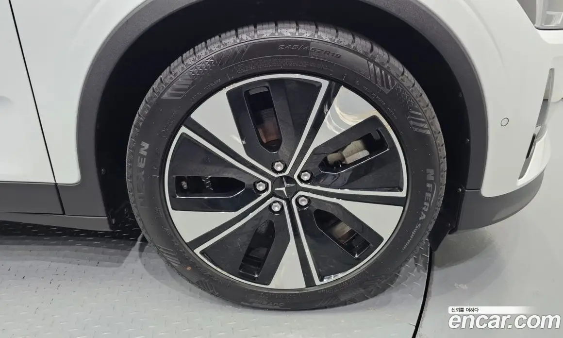 Polestar Polestar 2 2022 0.2 автомат (гидро), фото 5 Polestar Polestar 2 2022 0.2 автомат (гидро), фото 5