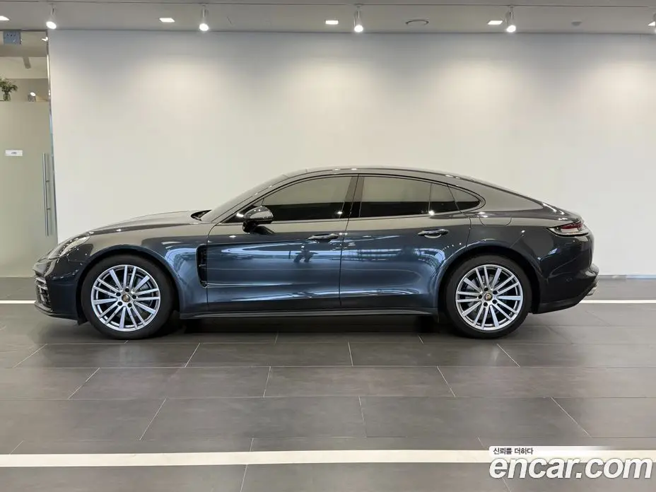 Porsche Panamera 2023 2.9 автомат (гидро), фото 4
