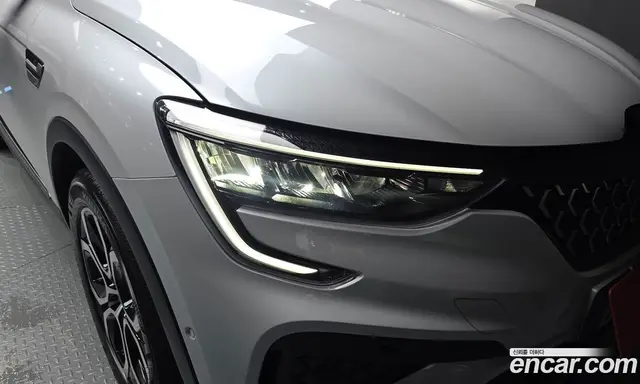 Renault (Samsung) Arkana 2025 1.6 автомат (гидро), миниатюра 8