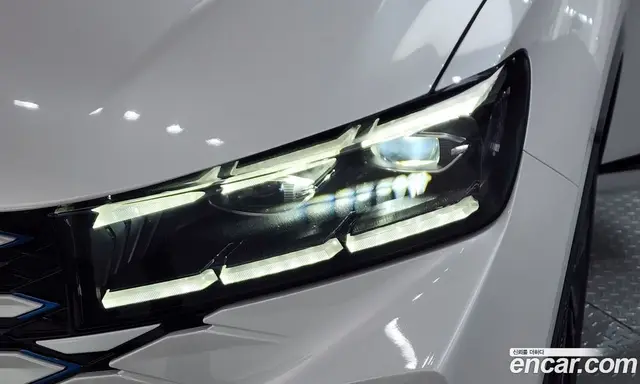 Renault (Samsung) Grand Koleos 2024 2.0 автомат (гидро), миниатюра 8