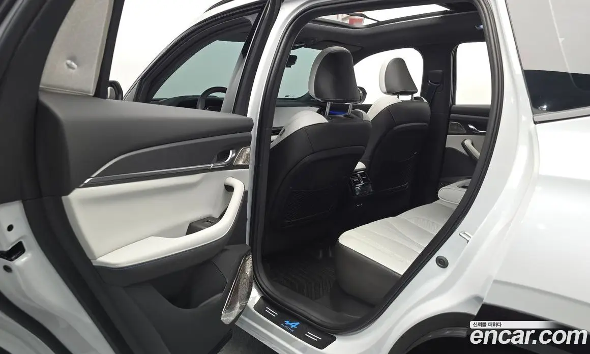 Renault (Samsung) Grand Koleos 2025 1.5 автомат (гидро), фото 15
