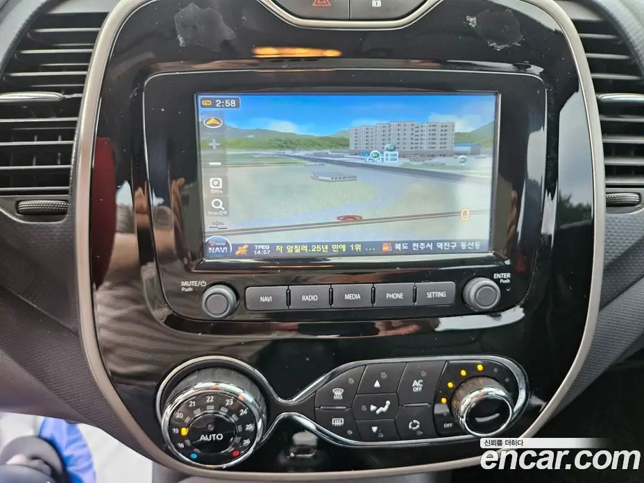 Renault (Samsung) QM3 2014 1.5 автомат (гидро), фото 14