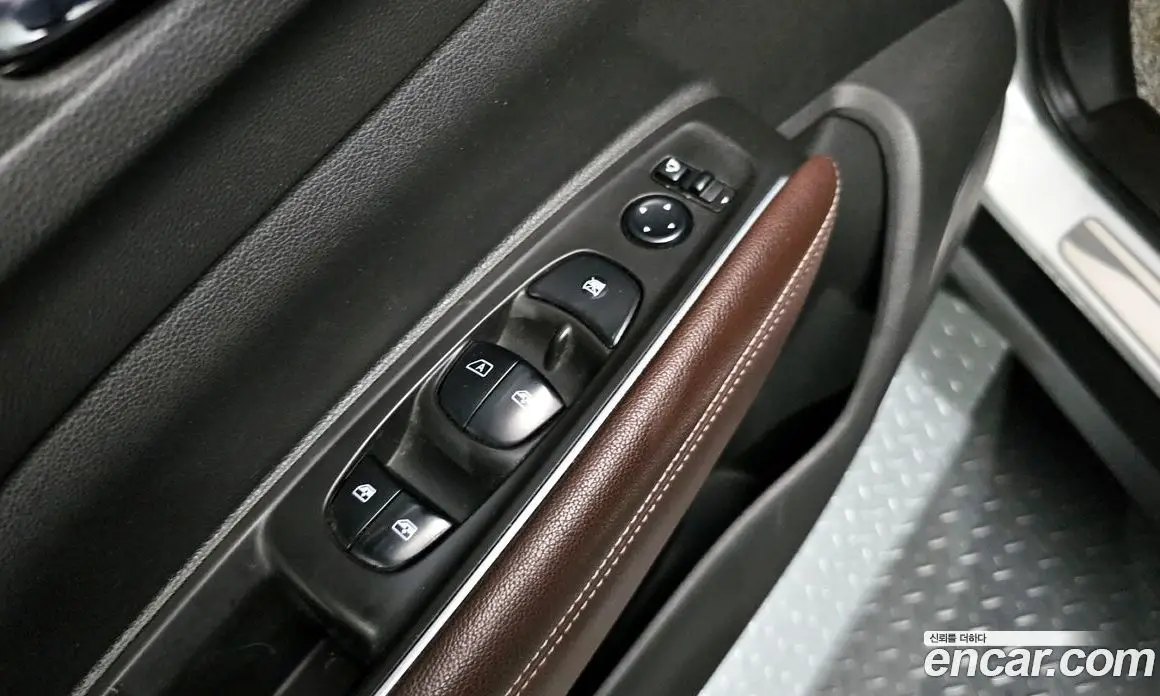 Renault (Samsung) QM6 2016 2.0 автомат (гидро), фото 29