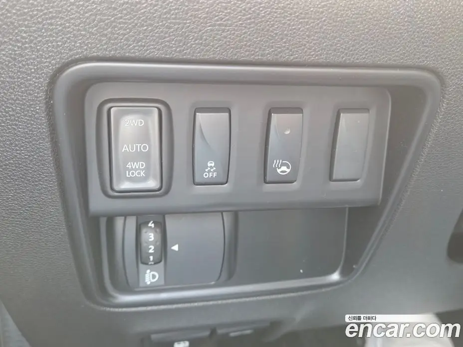 Renault (Samsung) QM6 2016 2.0 автомат (гидро), фото 13 Renault (Samsung) QM6 2016 2.0 автомат (гидро), фото 13