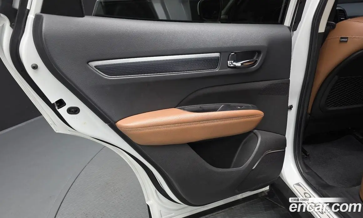 Renault (Samsung) QM6 2022 2.0 автомат (гидро), фото 15