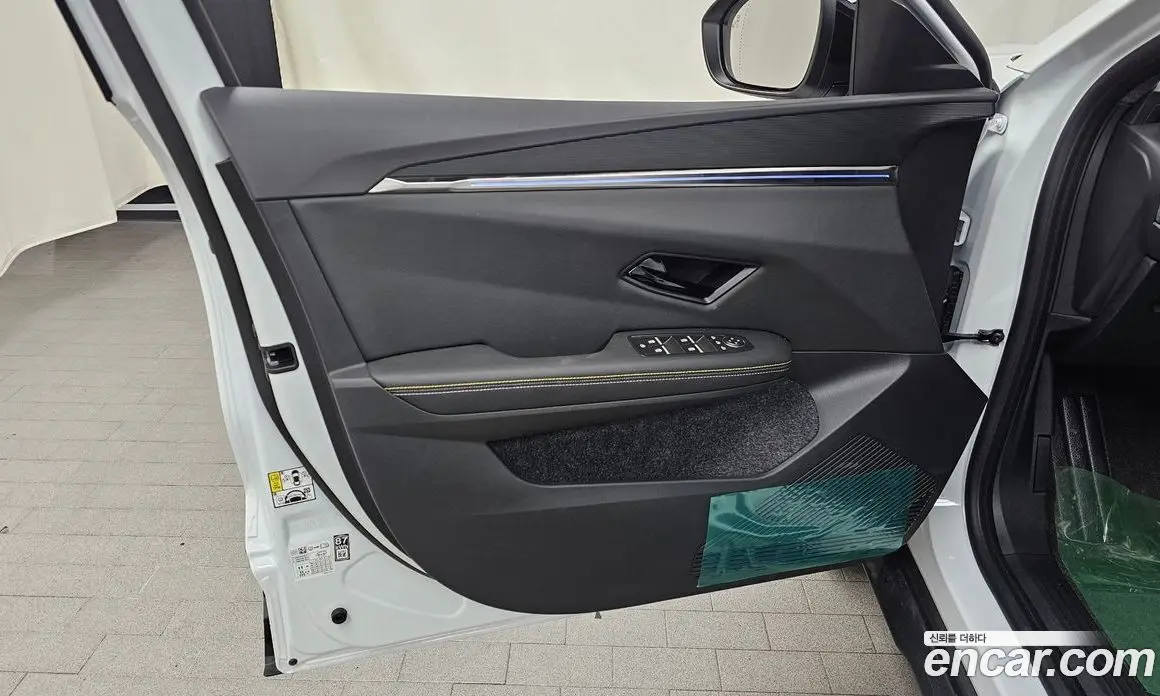 Renault (Samsung) Scenic 2026 0.3 автомат (гидро), фото 14