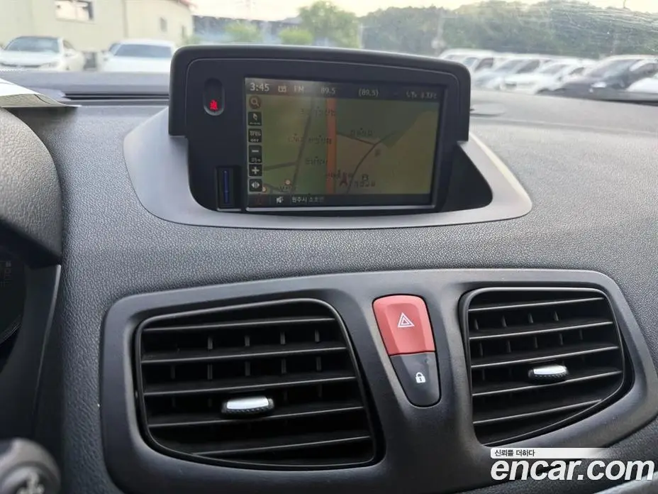 Renault (Samsung) SM3 2009 1.6 автомат (гидро), фото 16