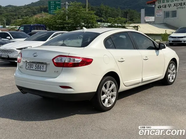 Renault (Samsung) SM3 2009 1.6 автомат (гидро), миниатюра 6