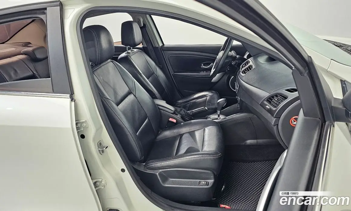 Renault (Samsung) SM3 2010 1.6 автомат (гидро), фото 13