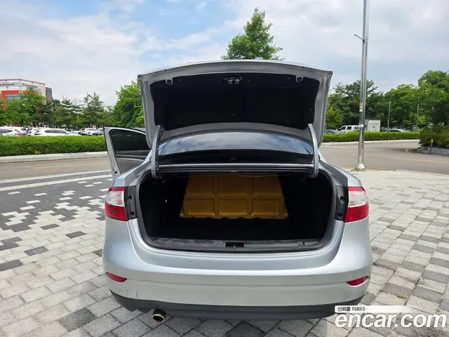 Renault (Samsung) SM3 2011 1.6 автомат (гидро), миниатюра 10
