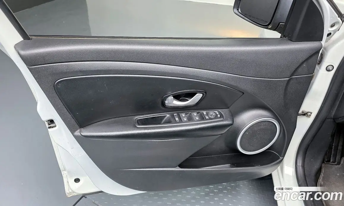 Renault (Samsung) SM3 2015 1.6 автомат (гидро), фото 14