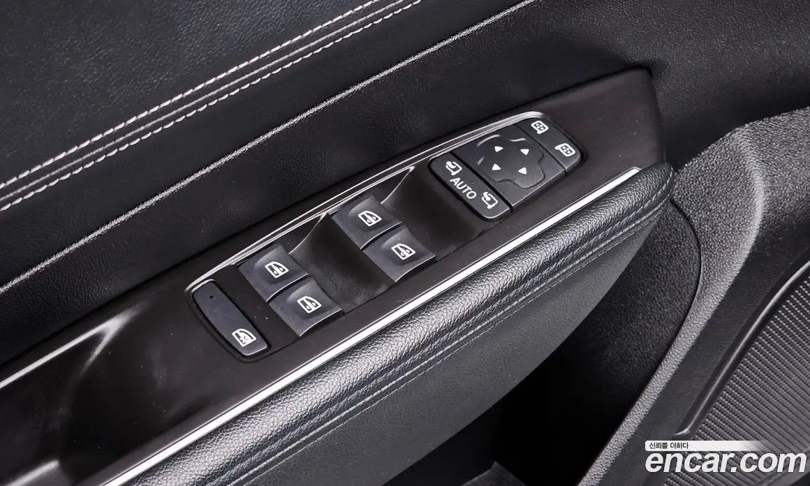 Renault (Samsung) SM6 2016 2.0 автомат (гидро), фото 18 Renault (Samsung) SM6 2016 2.0 автомат (гидро), фото 18