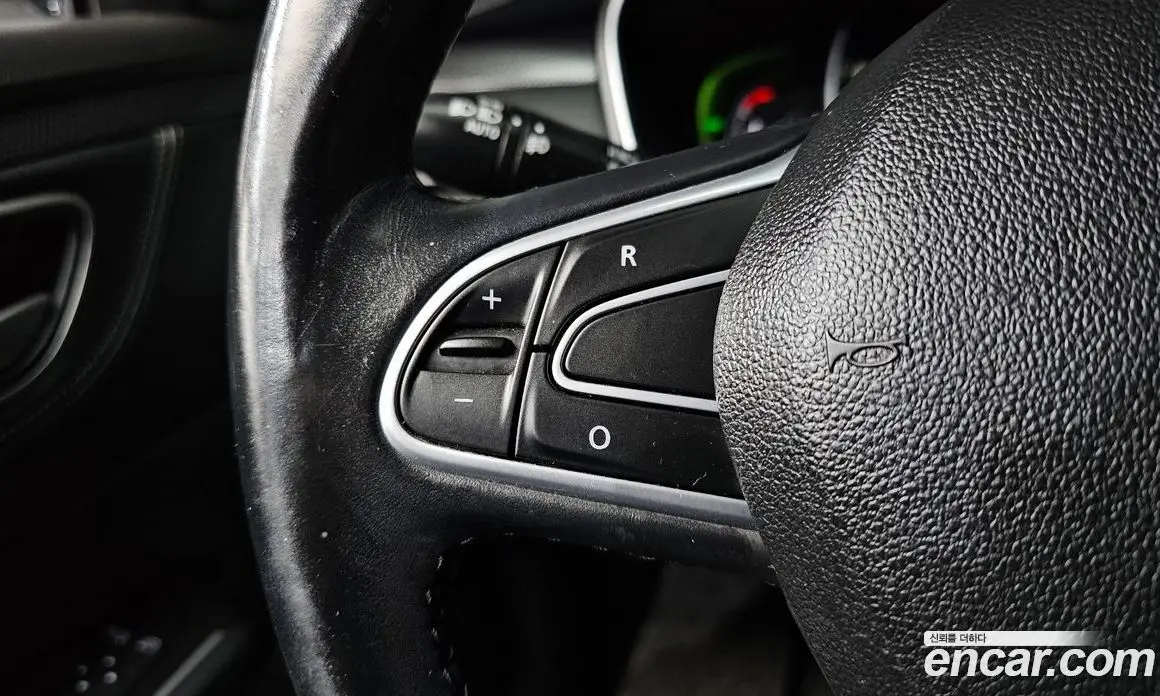 Renault (Samsung) SM6 2017 1.5 автомат (гидро), фото 10