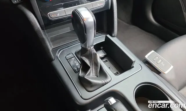 Renault (Samsung) SM6 2019 2.0 автомат (гидро), миниатюра 9