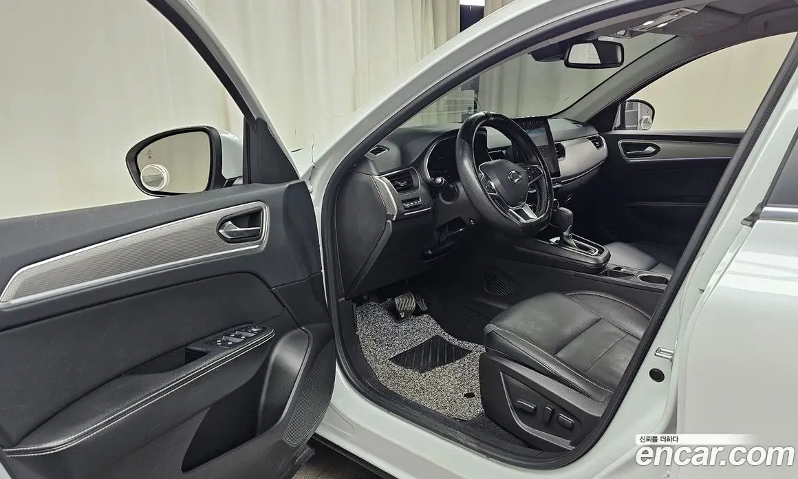 Renault (Samsung) XM3 2023 1.6 автомат (гидро), фото 13