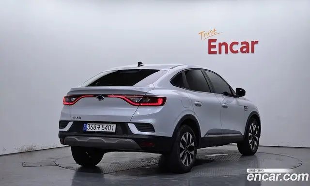 Renault (Samsung) XM3 2023 1.6 автомат (гидро), миниатюра 2