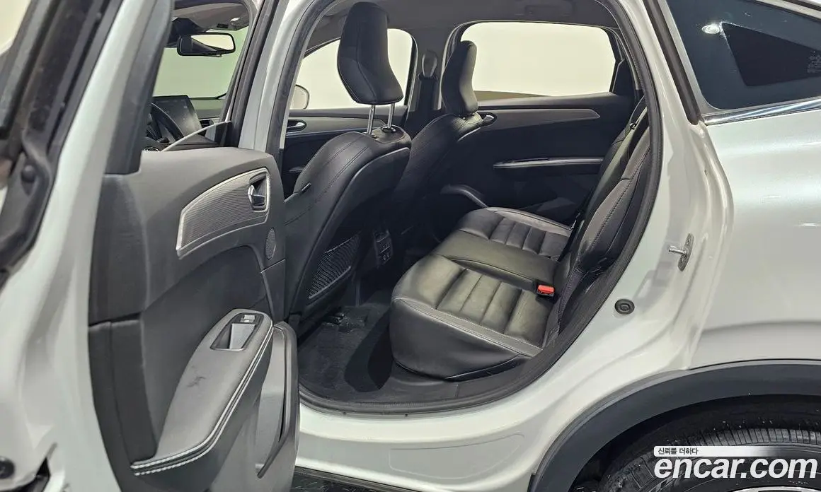 Renault (Samsung) XM3 2023 1.6 автомат (гидро), фото 16