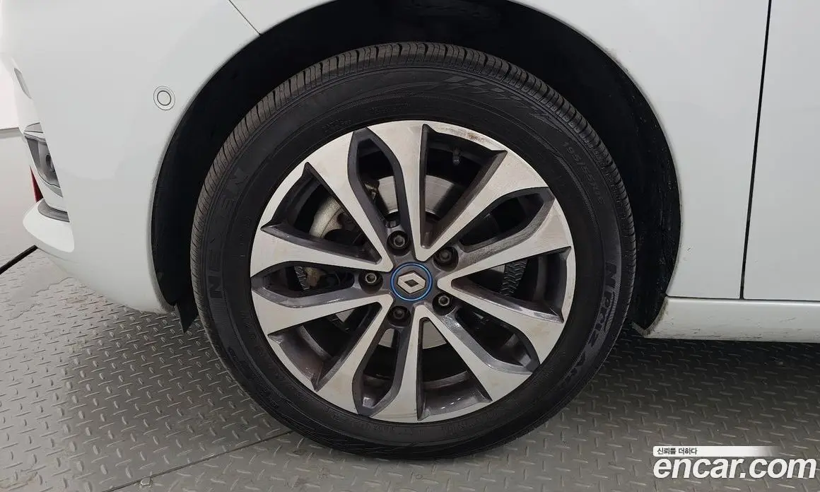 Renault (Samsung) Zoe 2021 0.2 автомат (гидро), фото 5