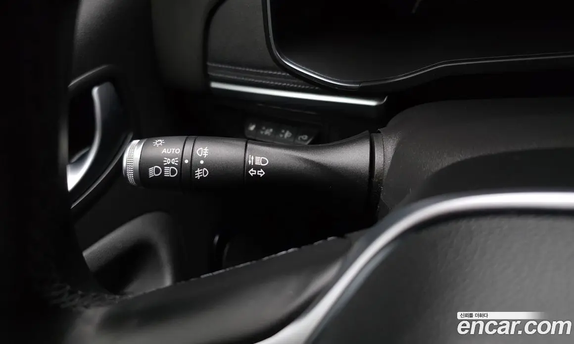 Renault (Samsung) Zoe 2021 0.2 автомат (гидро), фото 17