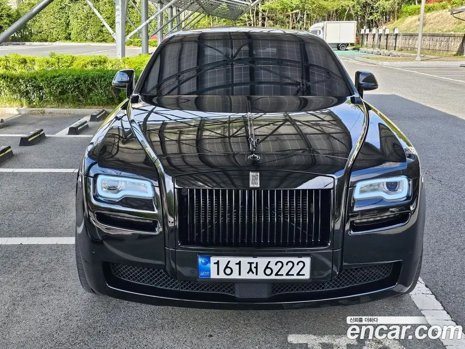 Rolls-Royce Ghost 2013 6.6 автомат (гидро), фото 1 Rolls-Royce Ghost 2013 6.6 автомат (гидро), фото 1