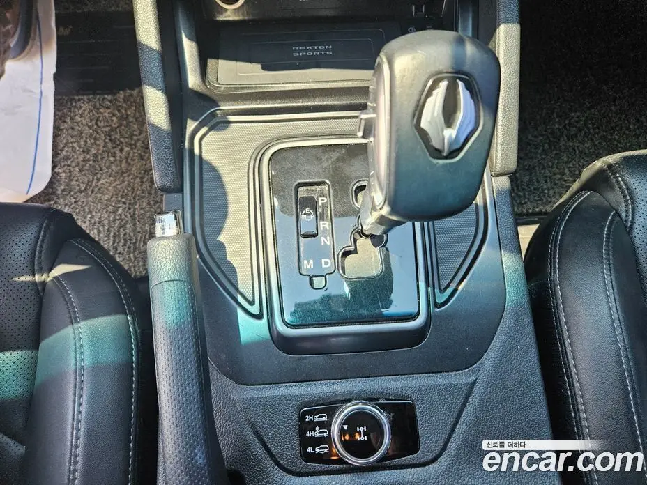 SsangYong Rexton 2020 2.2 автомат (гидро), фото 8