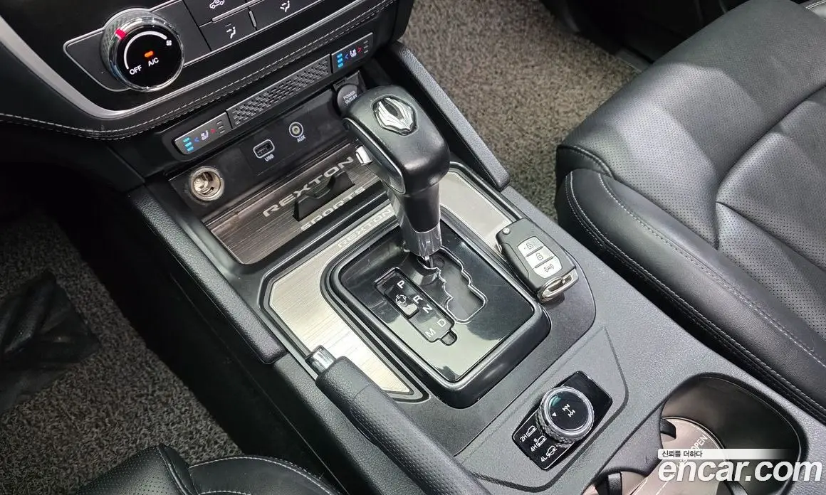 SsangYong Rexton 2020 2.2 автомат (гидро), фото 12