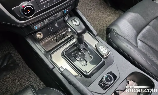 SsangYong Rexton 2020 2.2 автомат (гидро), миниатюра 12