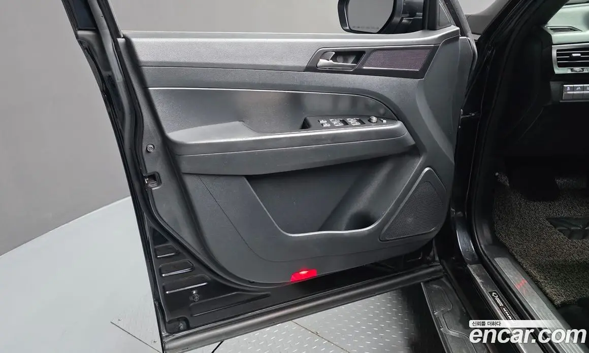 SsangYong Rexton 2020 2.2 автомат (гидро), фото 14
