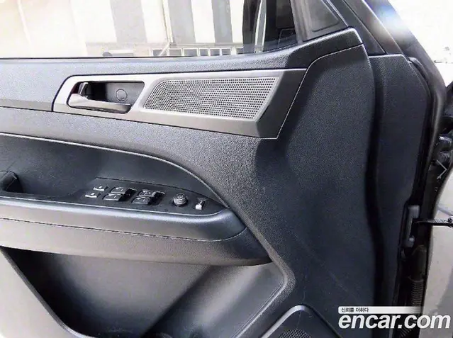 SsangYong Rexton 2021 2.2 автомат (гидро), миниатюра 11