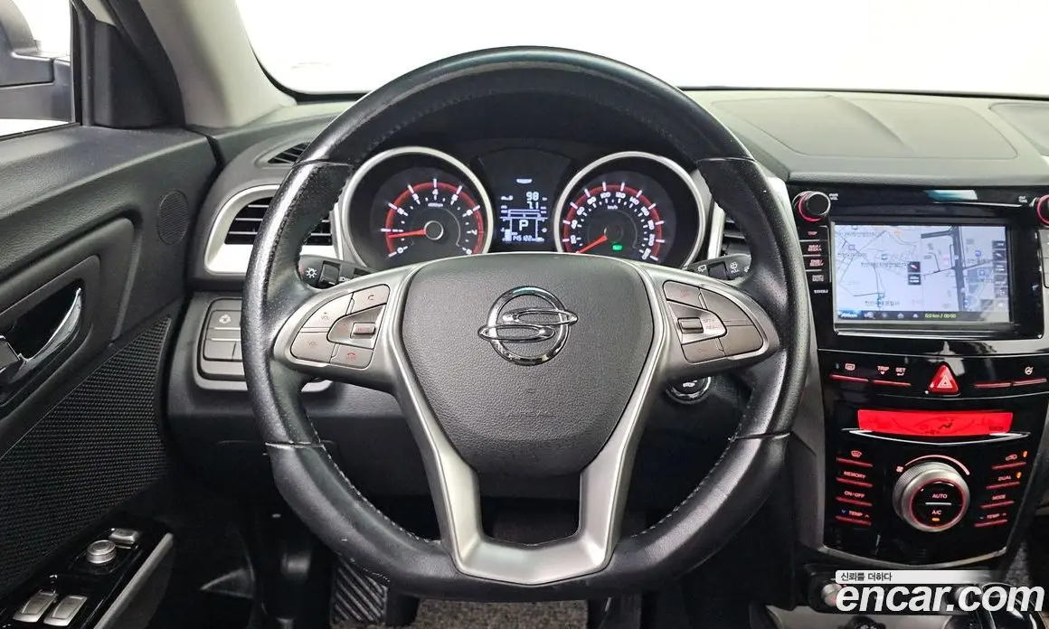 SsangYong TIBOLI 2015 1.6 автомат (гидро), фото 21