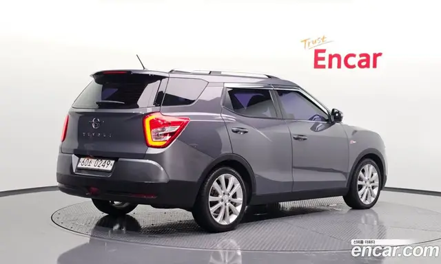 SsangYong TIBOLI 2016 1.6 автомат (гидро), миниатюра 2