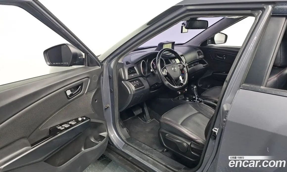 SsangYong TIBOLI 2016 1.6 автомат (гидро), фото 13