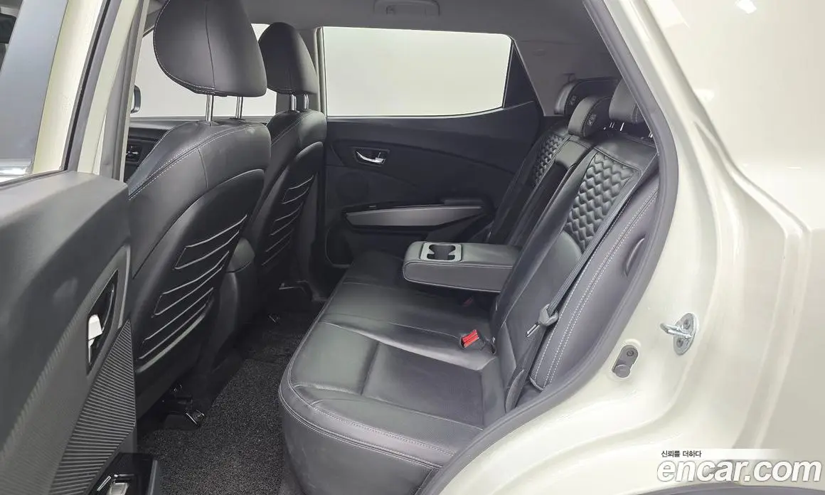 SsangYong TIBOLI 2019 1.6 автомат (гидро), фото 18