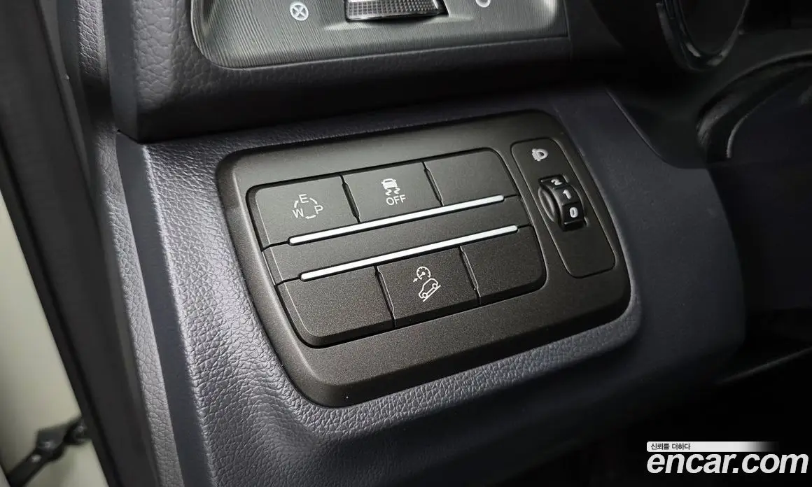 SsangYong TIBOLI 2019 1.6 автомат (гидро), фото 22