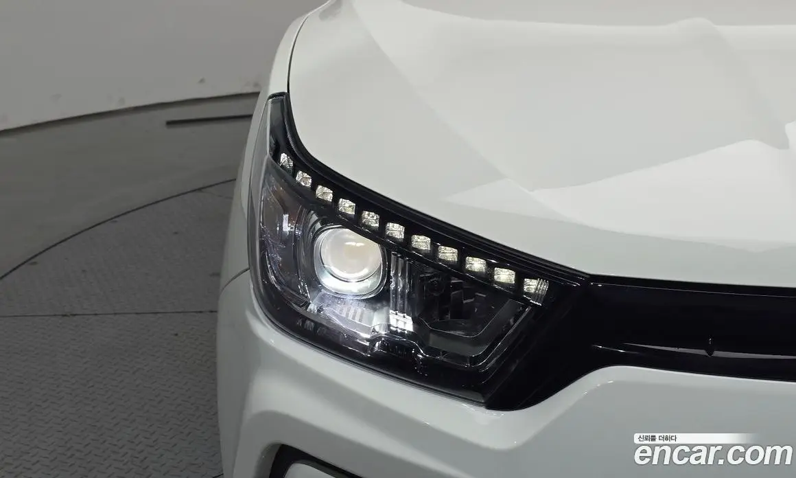 SsangYong TIBOLI 2019 1.6 автомат (гидро), фото 8