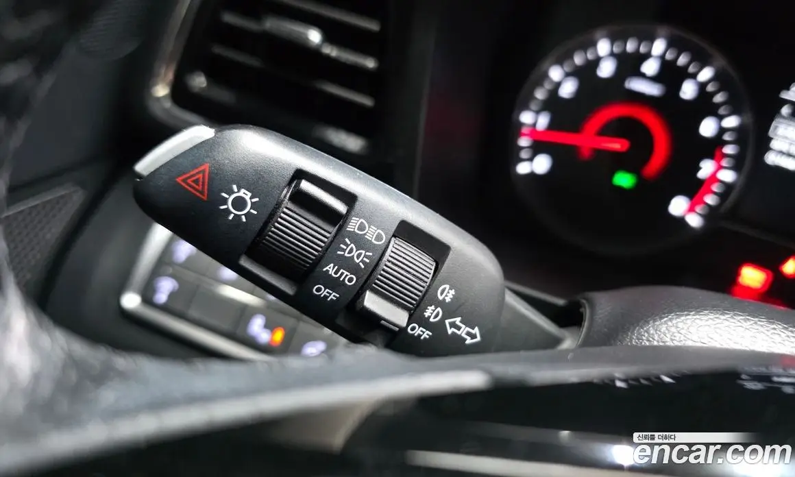 SsangYong TIBOLI 2019 1.5 автомат (гидро), фото 28
