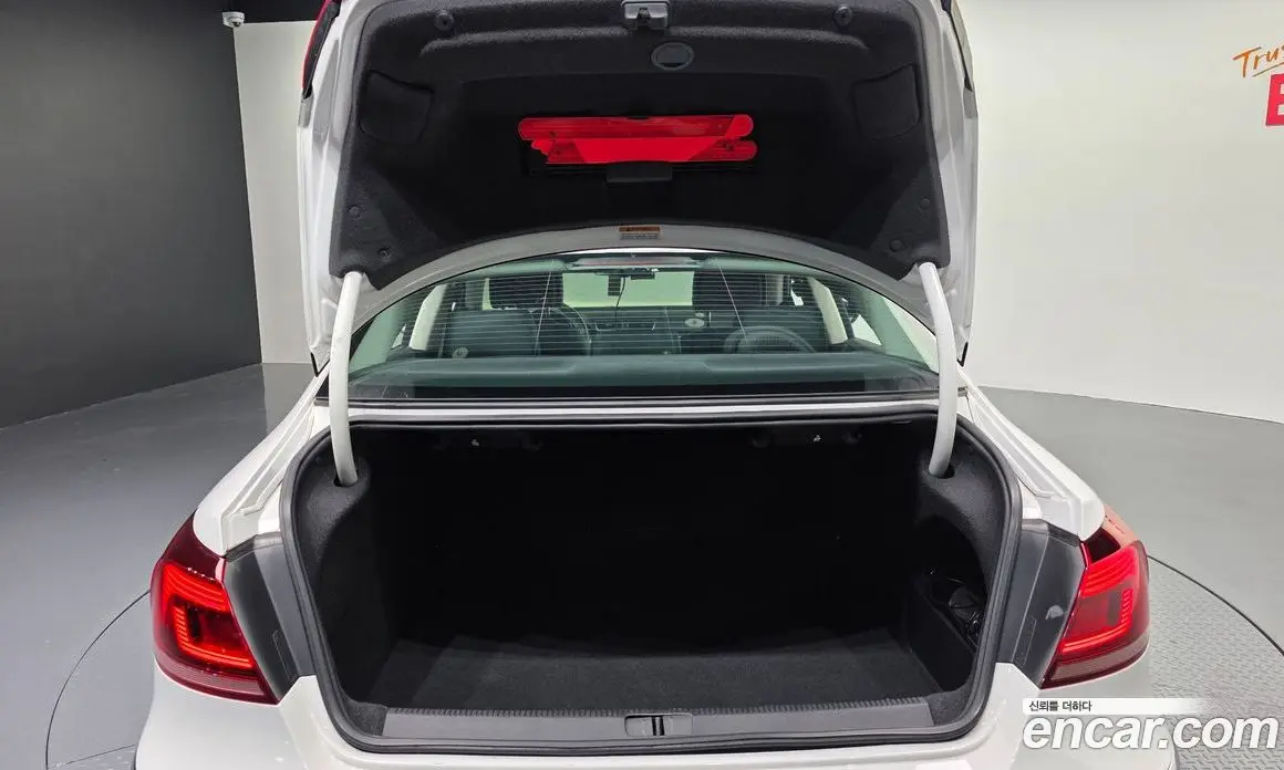 Volkswagen CC 2014 2.0 автомат (гидро), фото 20
