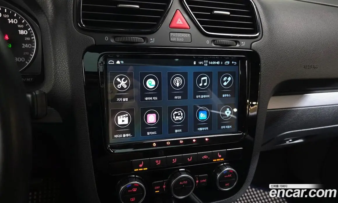 Volkswagen Scirocco 2013 2.0 автомат (гидро), фото 22