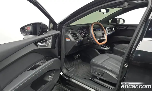 Audi Q4 e-tron 2023 0.2 автомат (гидро), миниатюра 12