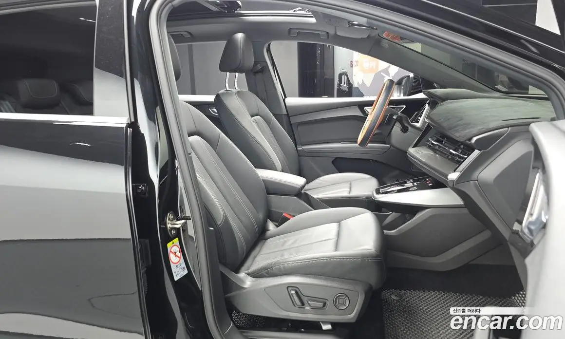 Audi Q4 e-tron 2023 0.2 автомат (гидро), фото 16