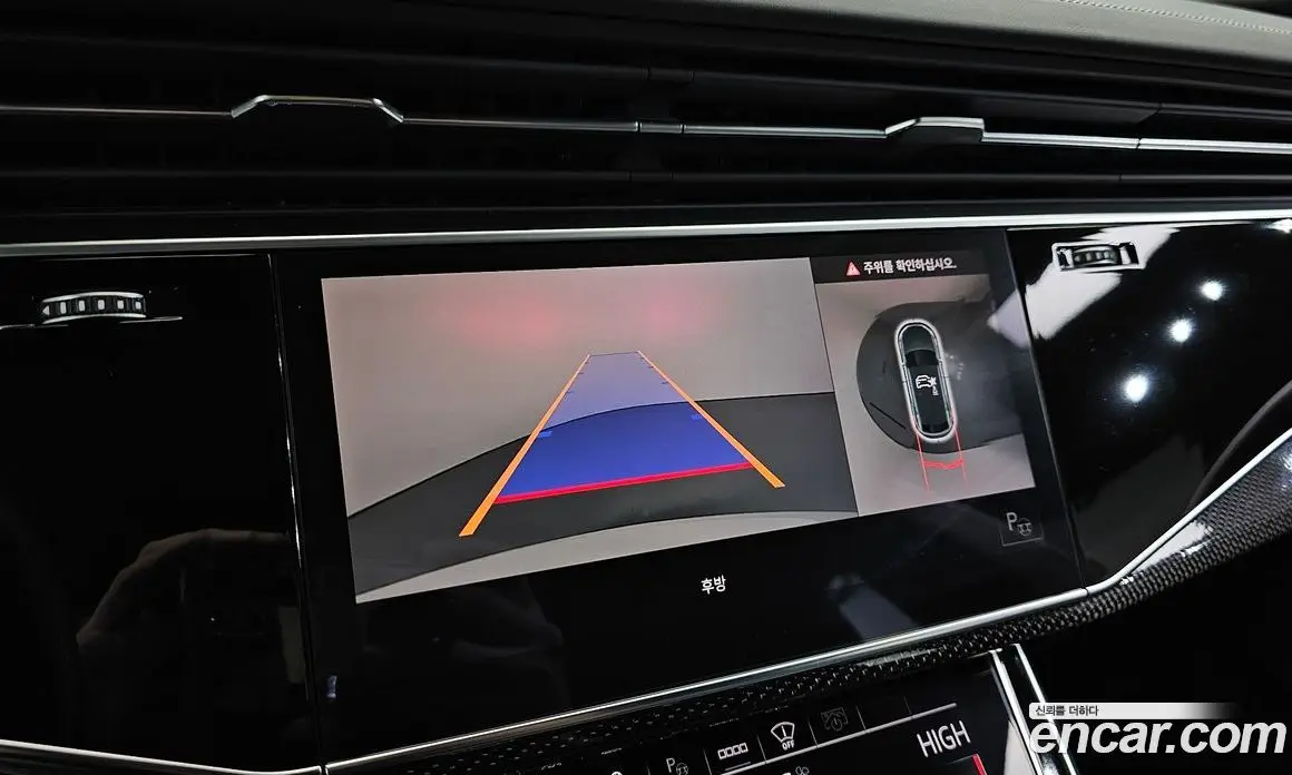 Audi SQ8 2021 4.0 автомат (гидро), фото 14
