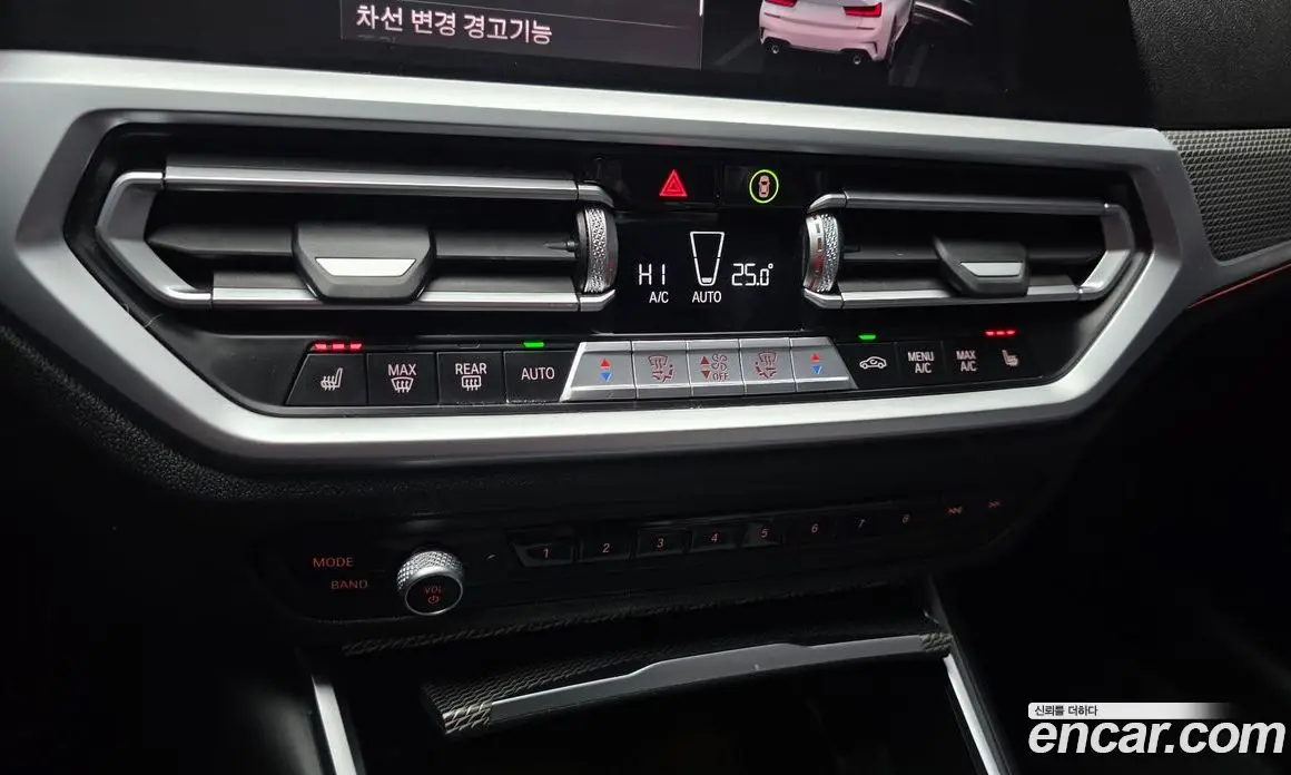 BMW 3 серия 2021 2.0 автомат (гидро), фото 17