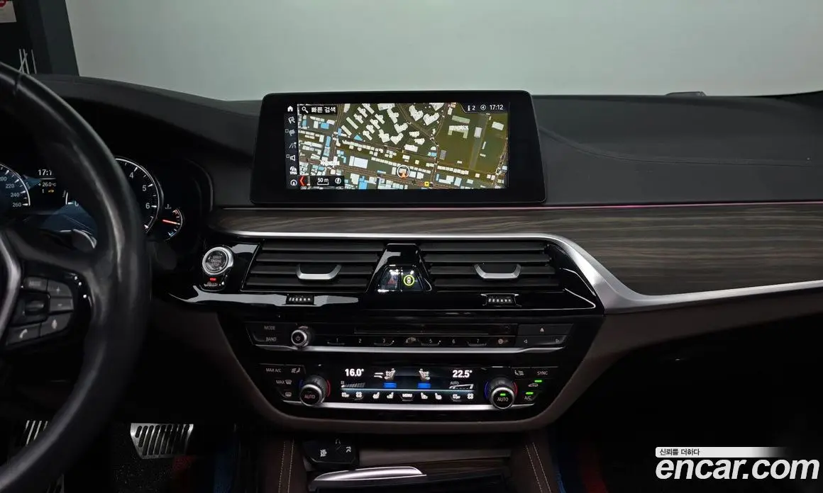 BMW 5 серия 2018 2.0 автомат (гидро), фото 18